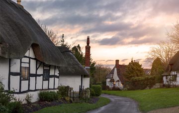 is Duncansclett thatch roofing popular